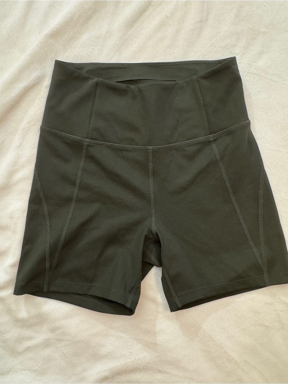 Girlfriend Collective High-Rise Bike Shorts - Dark Olive